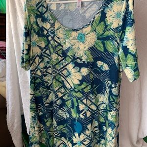 Lularoe summer top